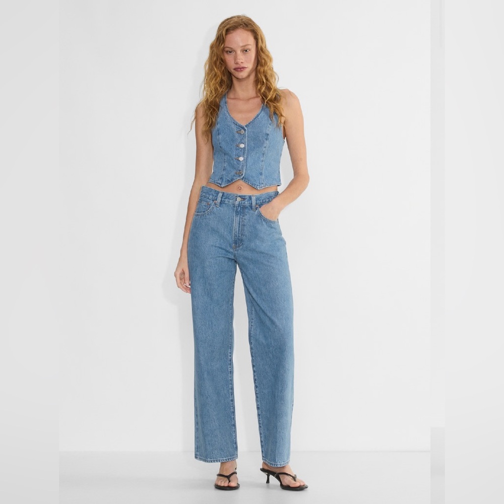 NWT Aritzia Denim Forum The Farrah Hi-Rise Wide Jean